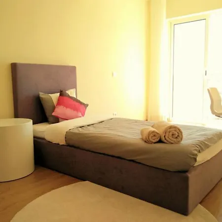 Finestay Panorama